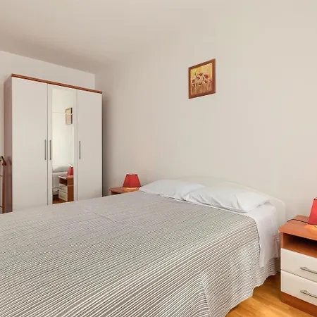 Fuer 4 Personen Ca 50 Qm In Fazana, Istrien Istrische Riviera Fazana