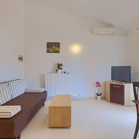 Apartment Fuer 4 Personen Ca 50 Qm In Fazana, Istrien Istrische Riviera
